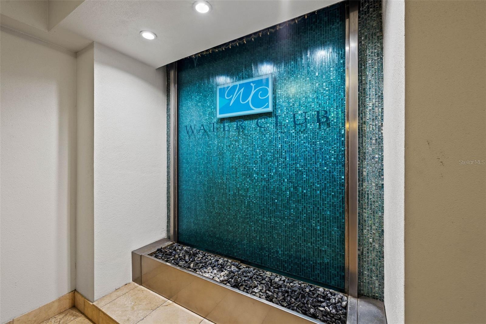 1325 SNELL ISLE BLVD NE #712