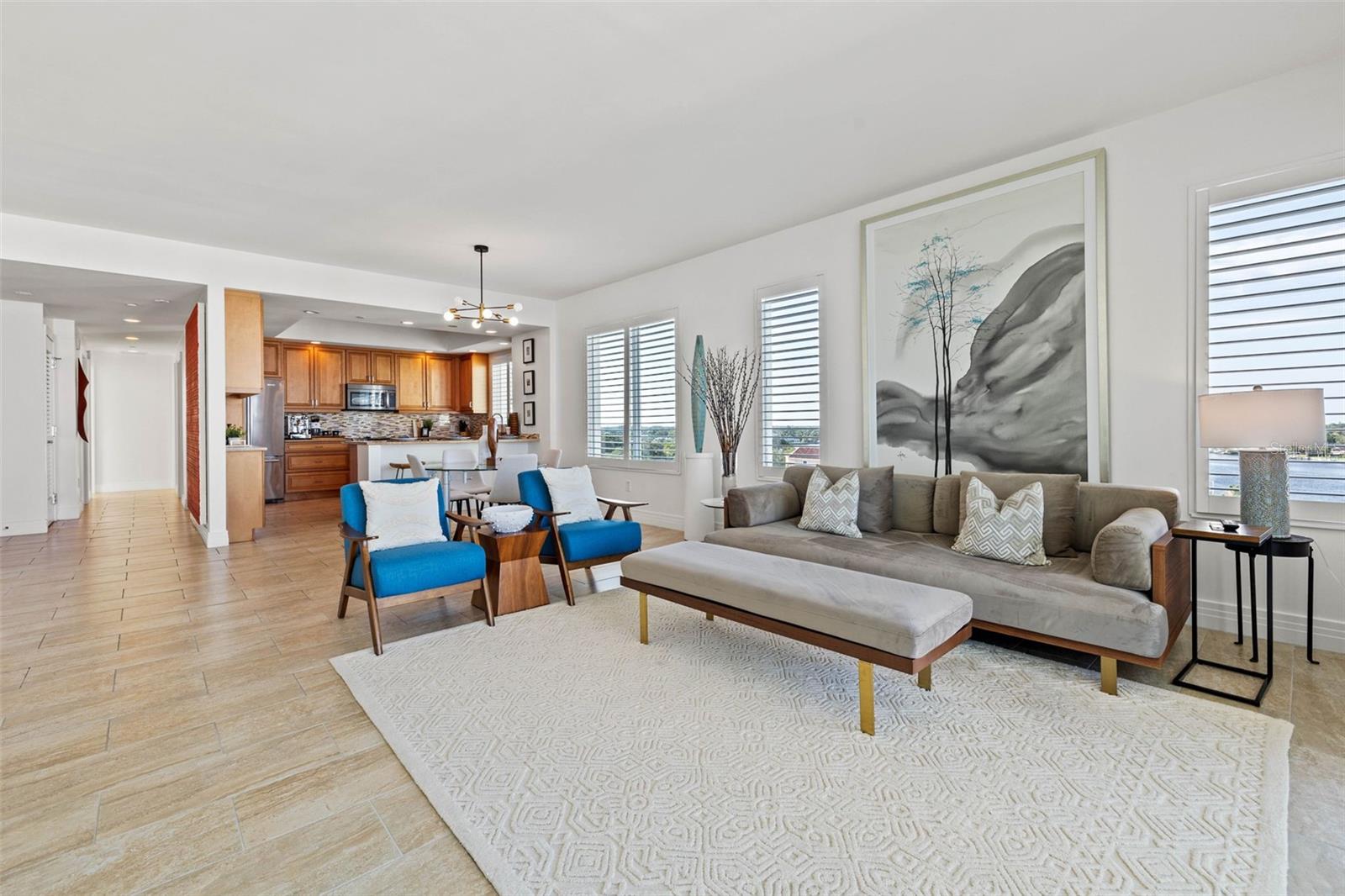 1325 SNELL ISLE BLVD NE #712