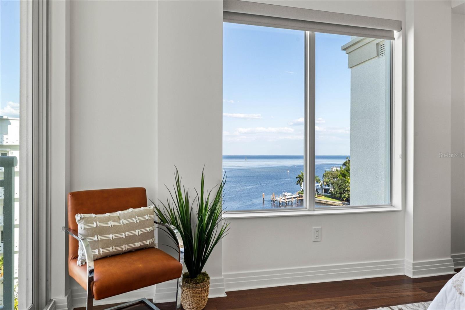 1325 SNELL ISLE BLVD NE #712