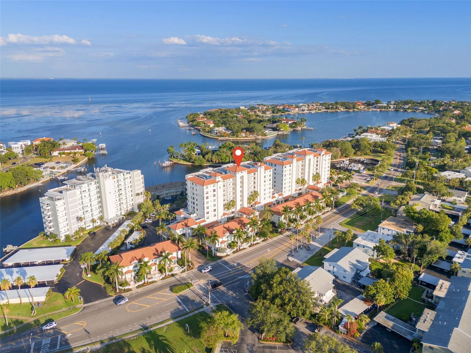 1325 SNELL ISLE BLVD NE #712