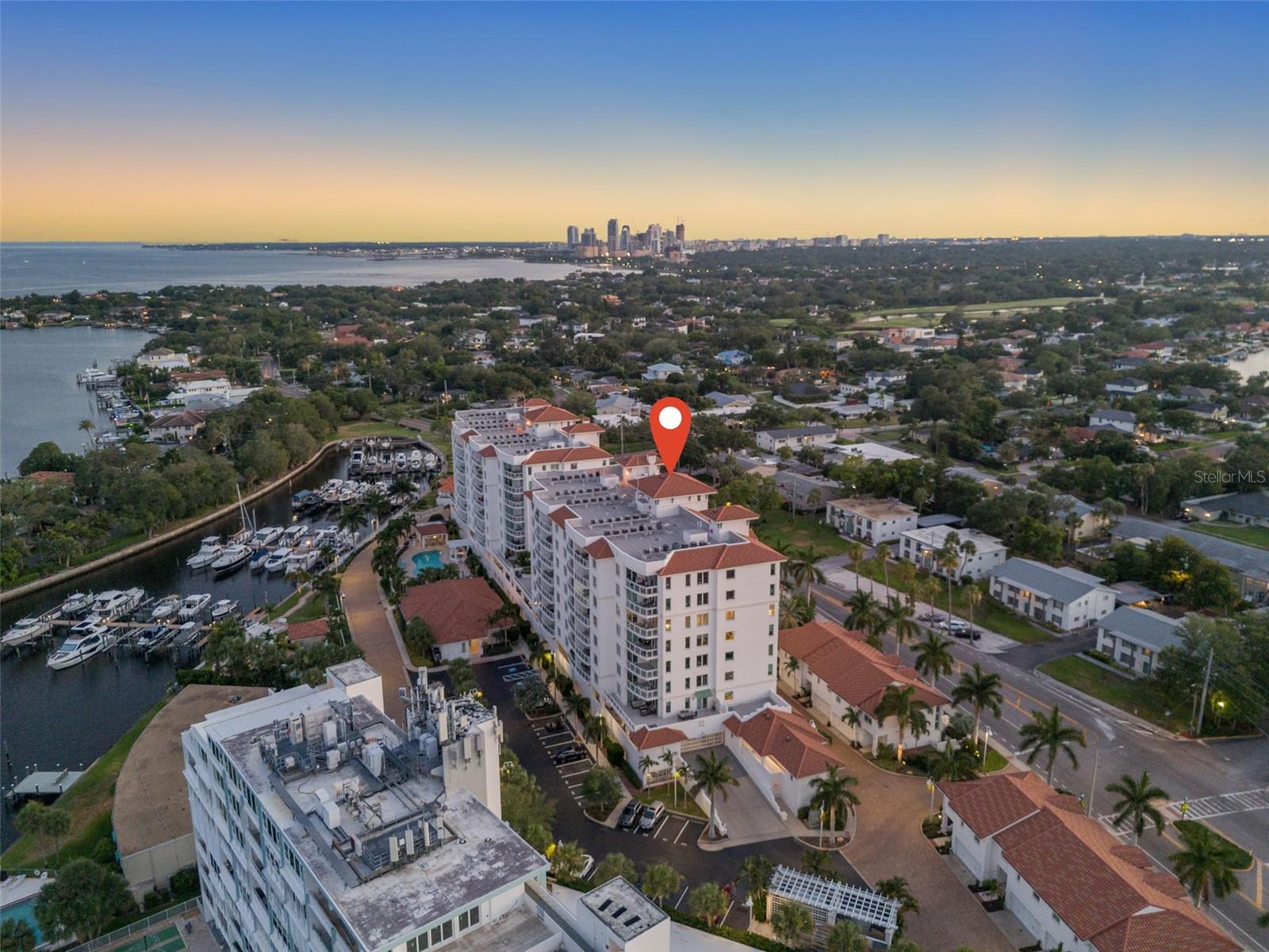 1325 SNELL ISLE BLVD NE #712