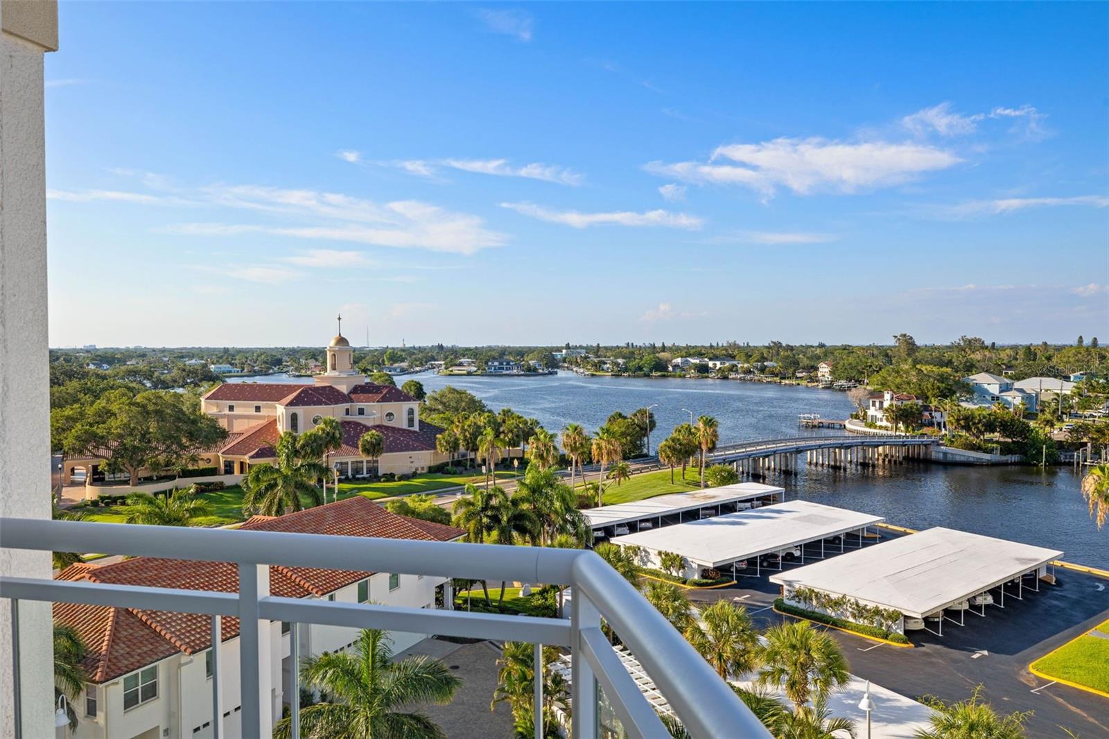 1325 SNELL ISLE BLVD NE #712