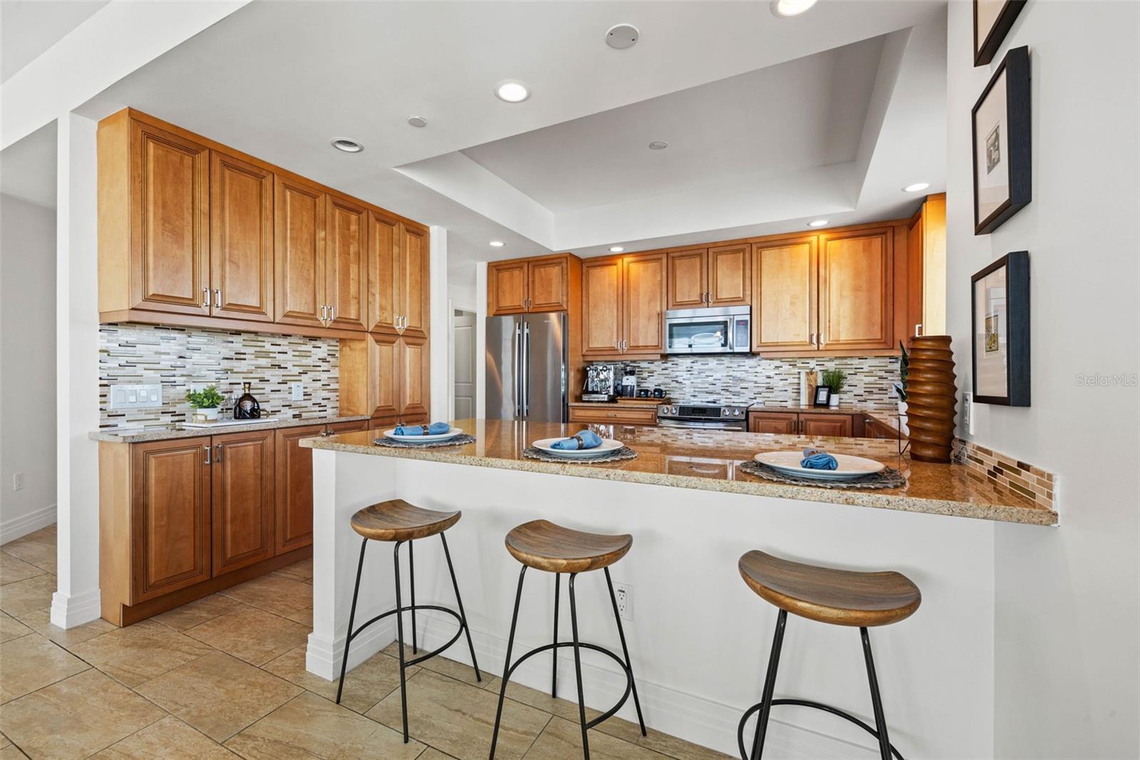 1325 SNELL ISLE BLVD NE #712