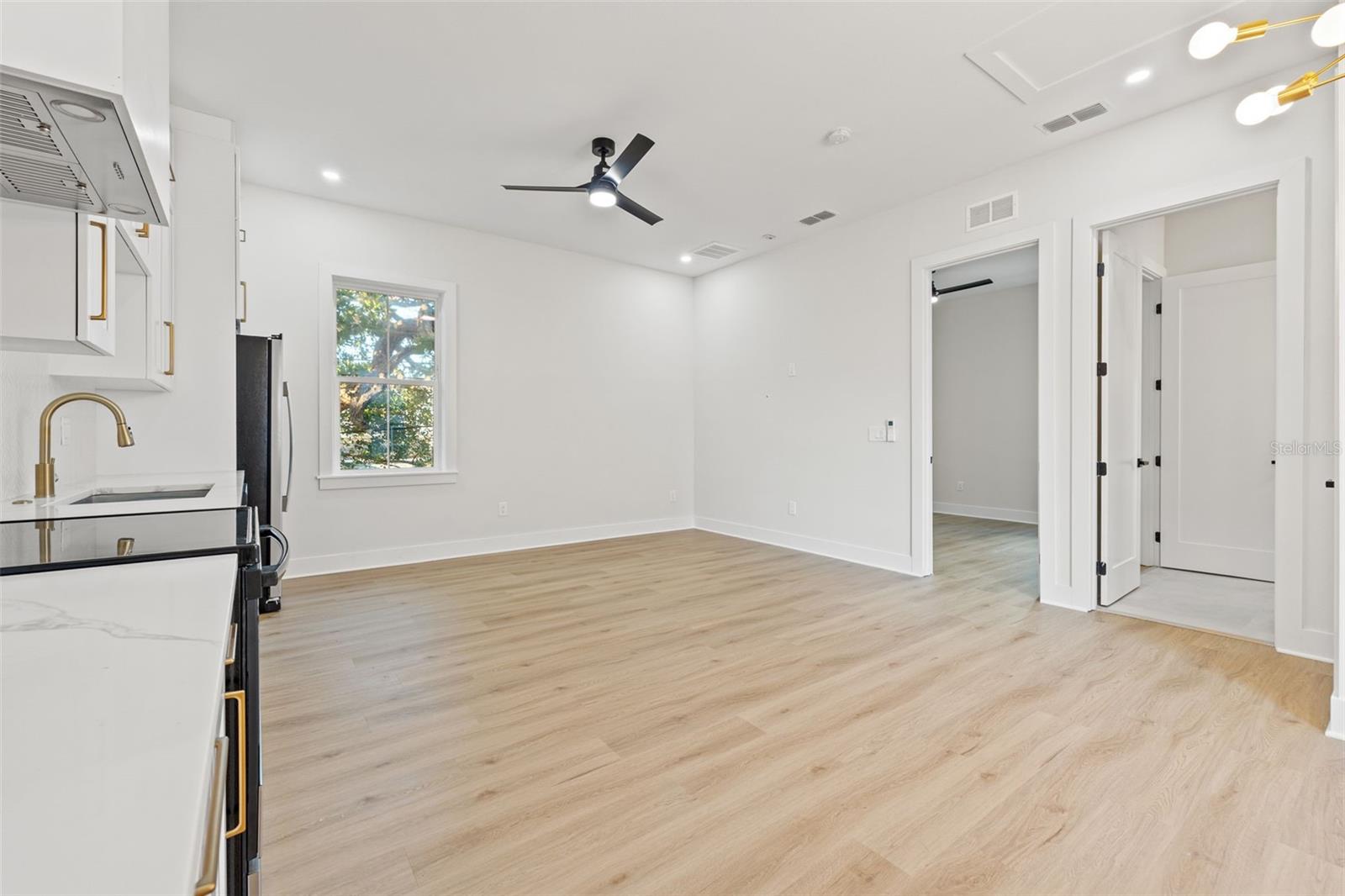 135 48TH AVE