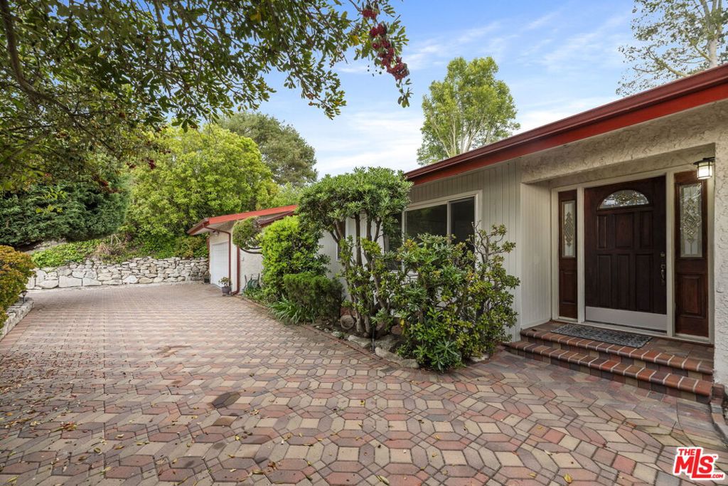 28202 Ambergate Drive