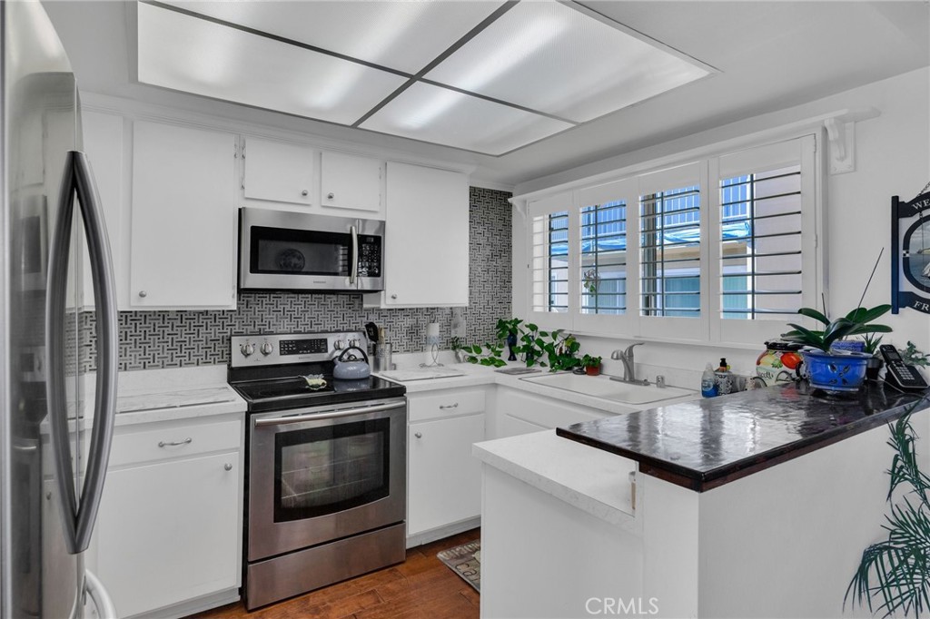 2235 W 25th Street 213