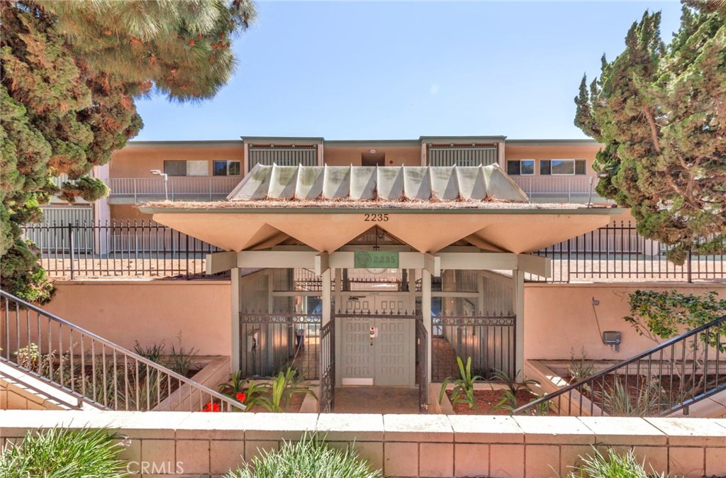 2235 W 25th Street 213