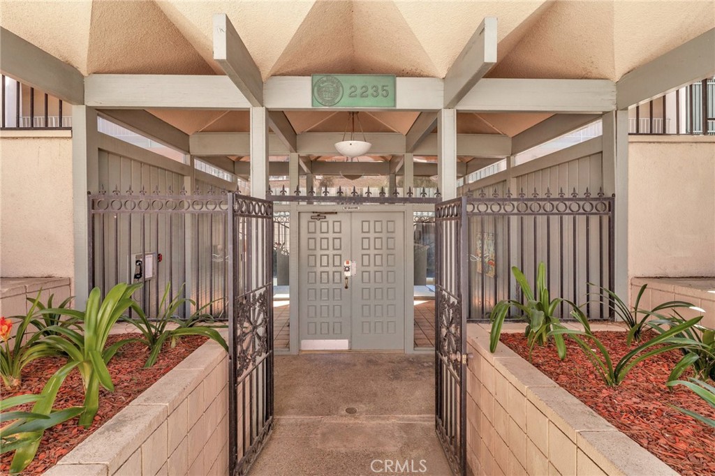 2235 W 25th Street 213