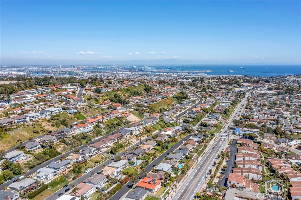 2235 W 25th Street 213