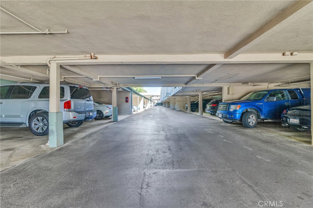 2235 W 25th Street 213