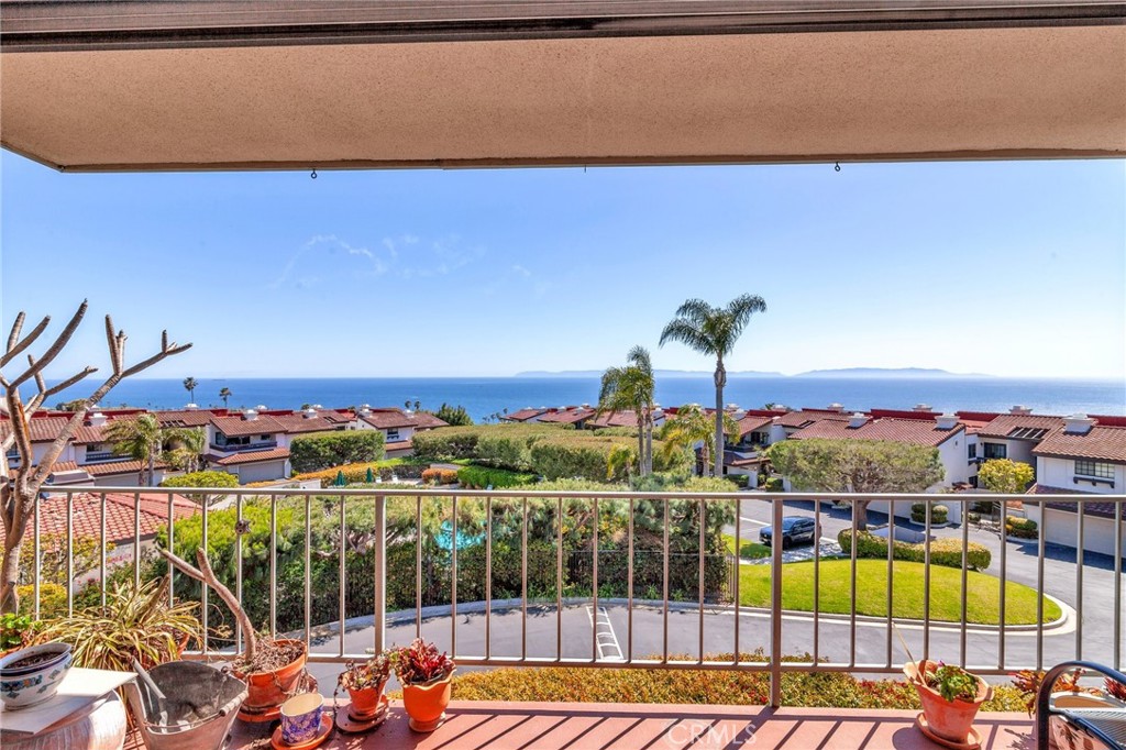 2235 W 25th Street 213