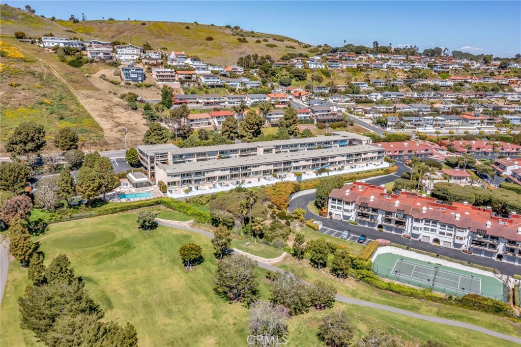 2235 W 25th Street 213