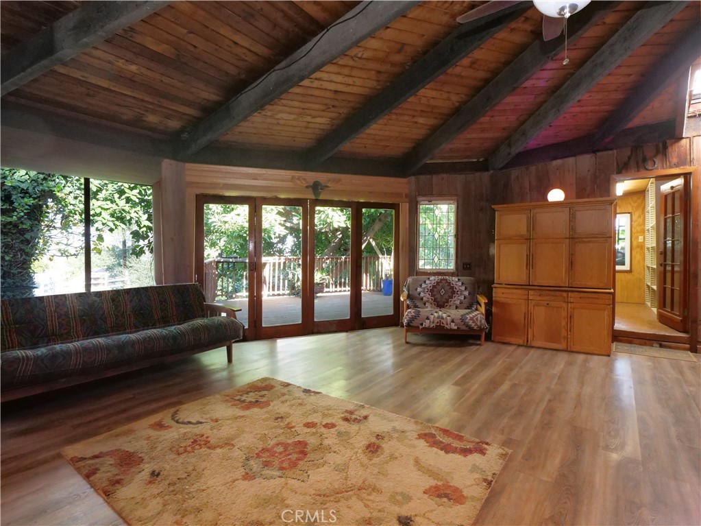 1855 Homeworth Drive