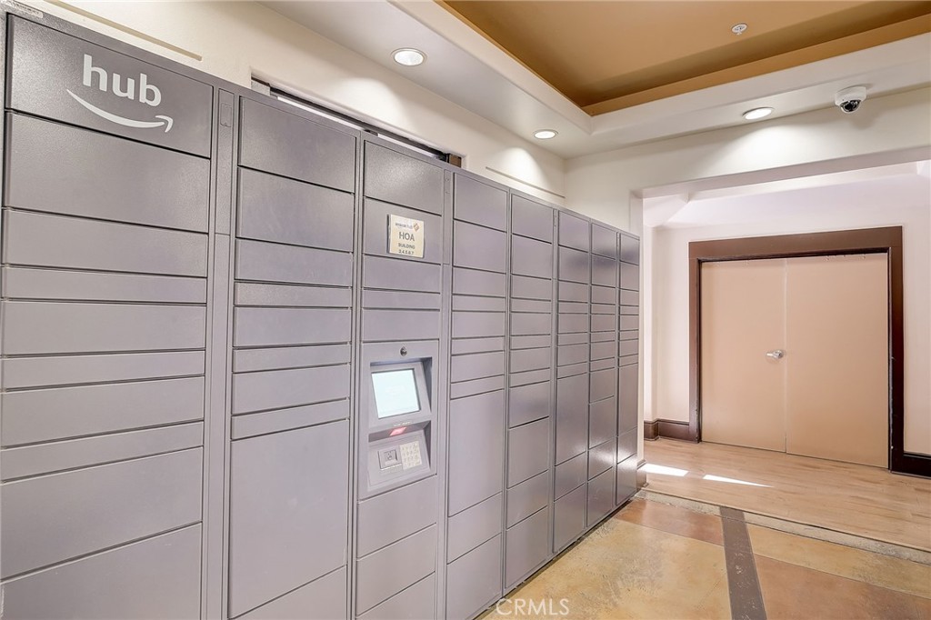 24595 Town Center Drive Unit: 3206