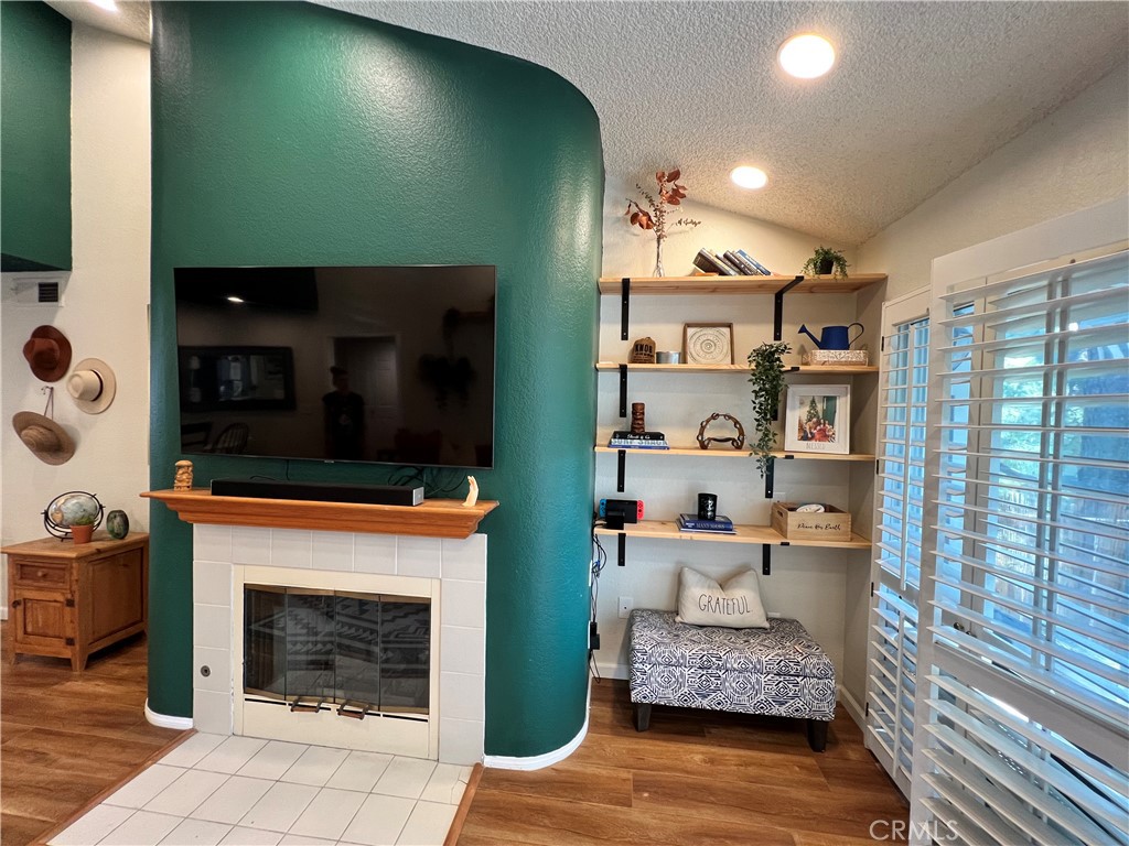 1418 Brett Place 319