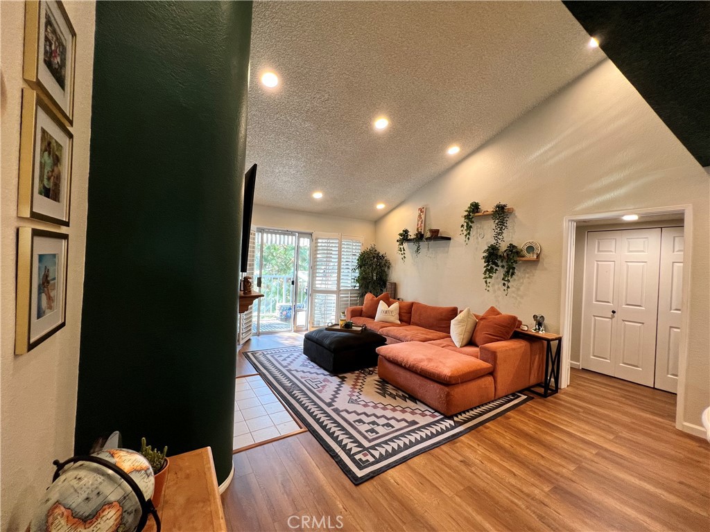 1418 Brett Place 319