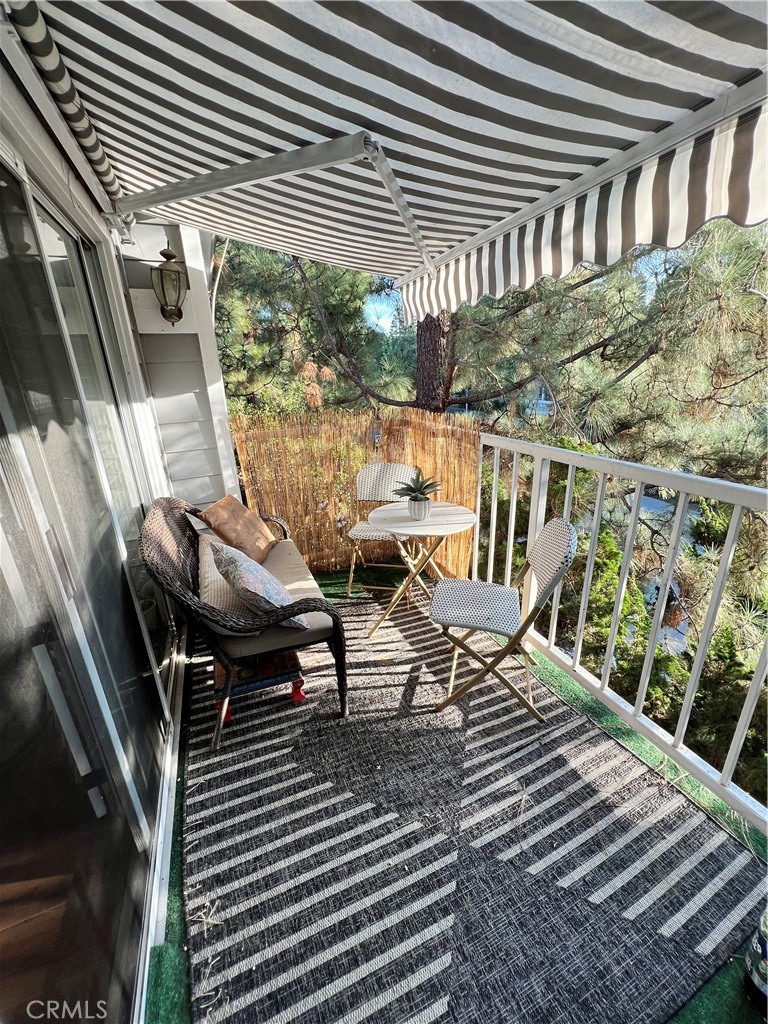 1418 Brett Place 319