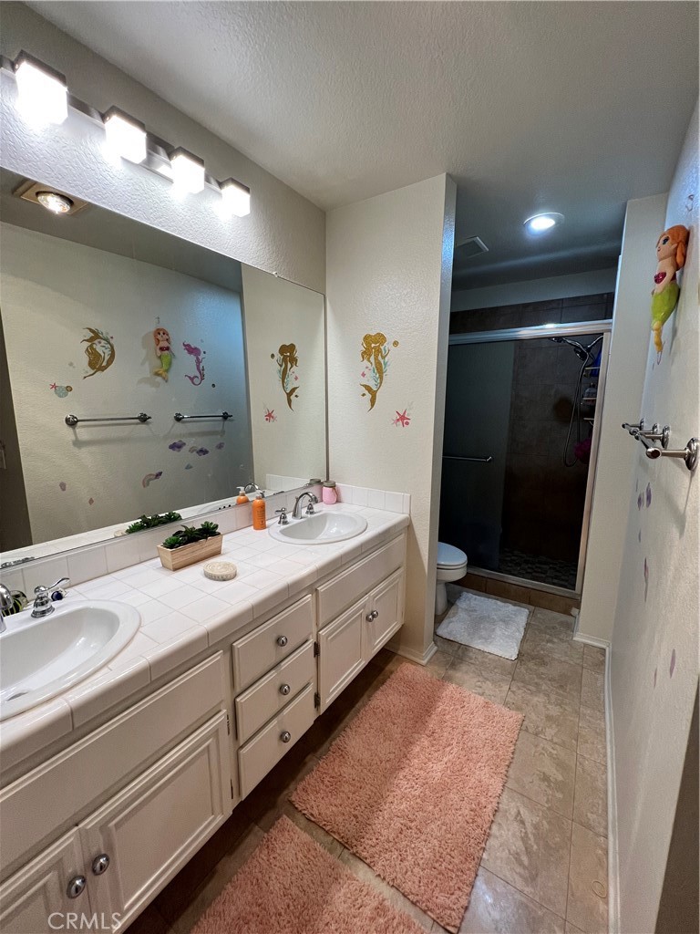 1418 Brett Place 319