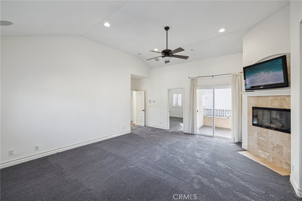 2005 Dufour Avenue A