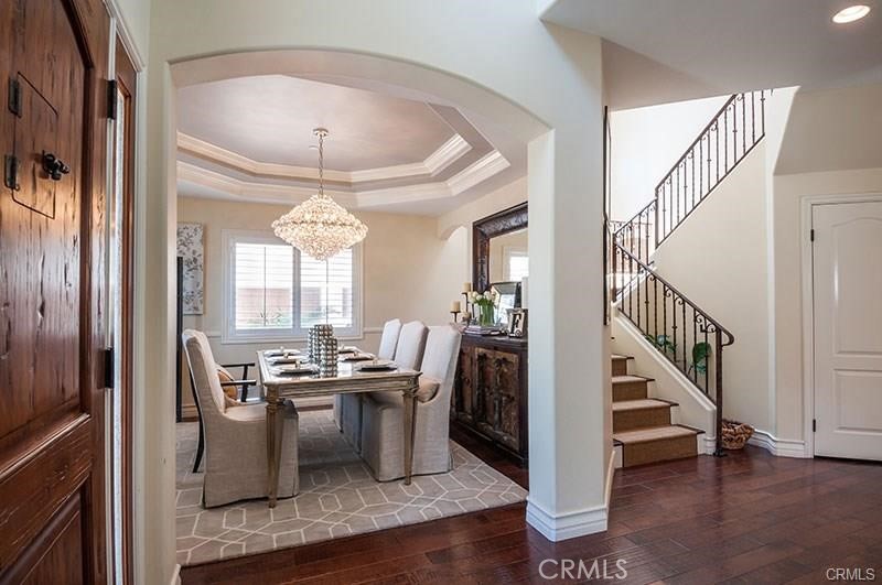 2005 Dufour Avenue A