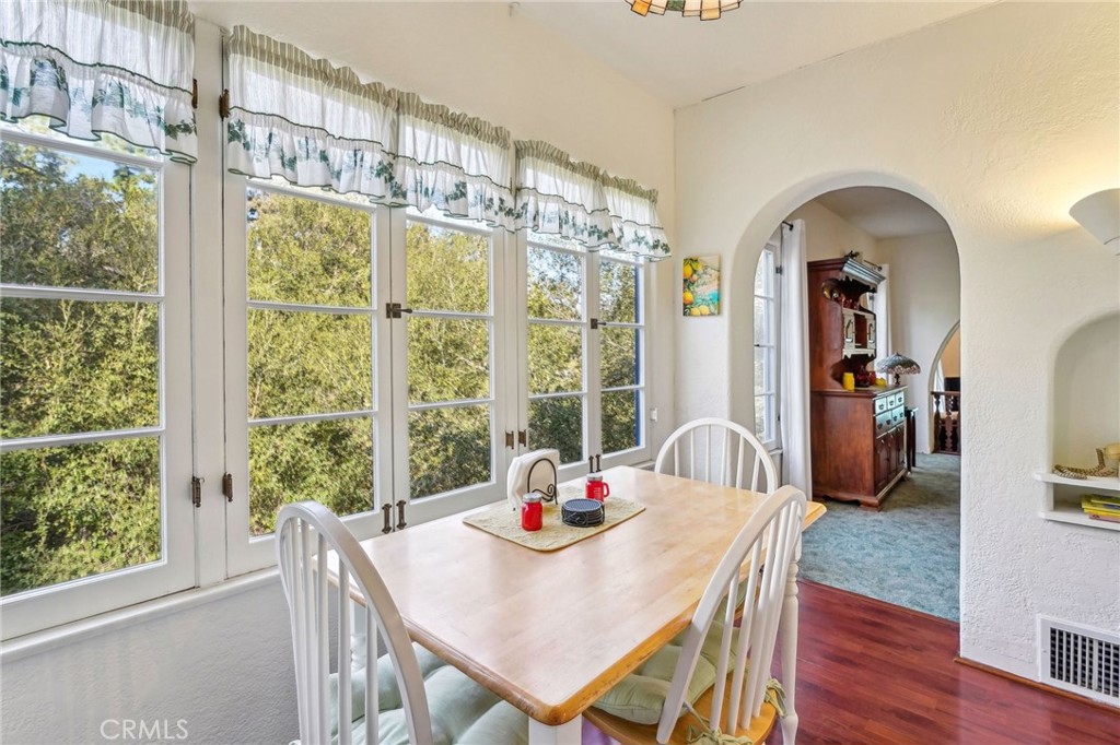 3024 Paddington Road