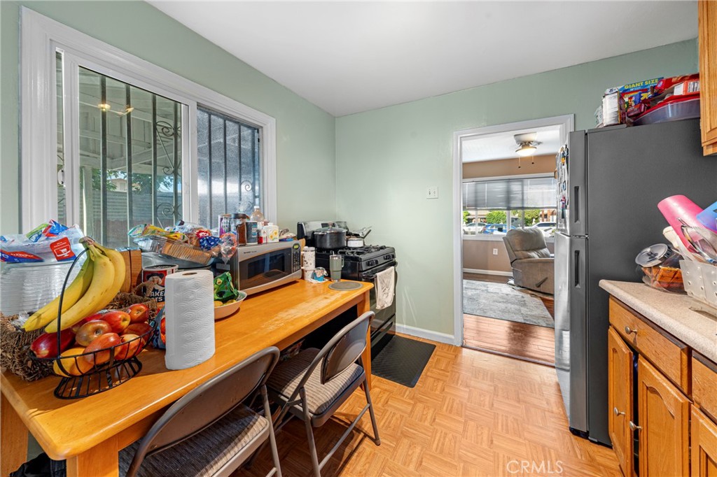 20927 Shearer Avenue