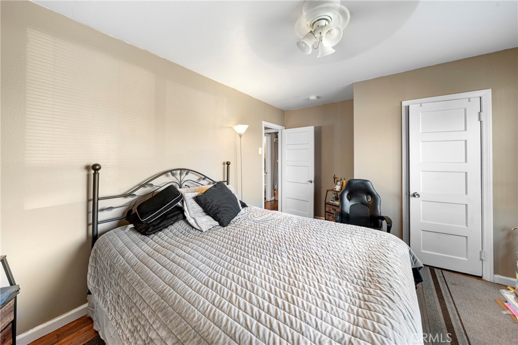 20927 Shearer Avenue