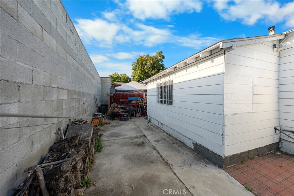 20927 Shearer Avenue