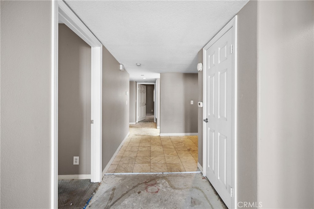 2222 S Mesa Street 8