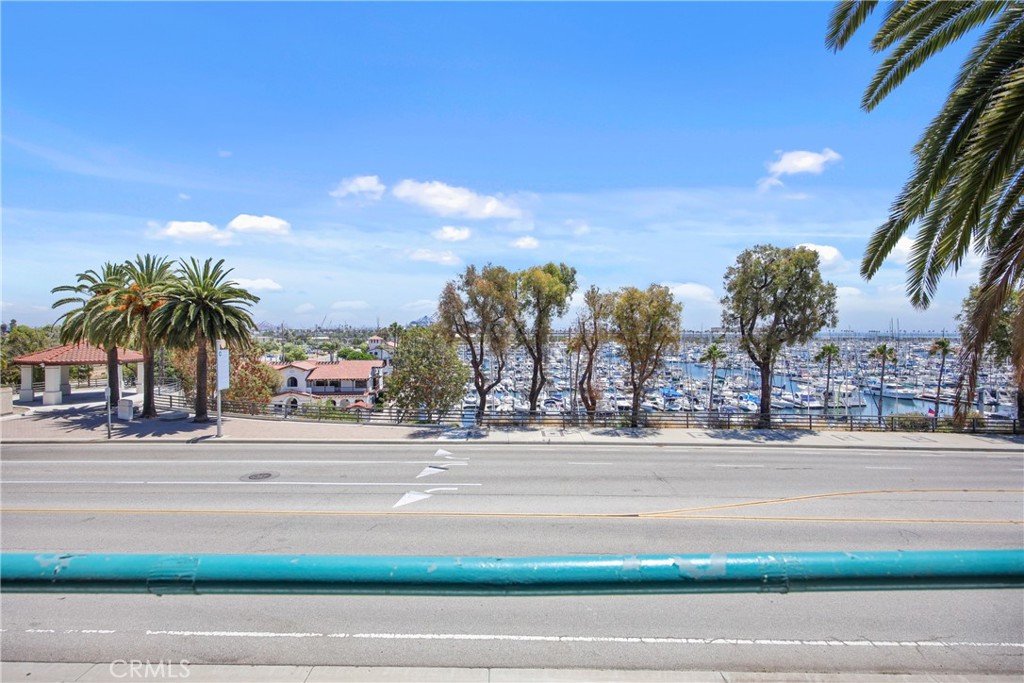 2222 S Mesa Street 8