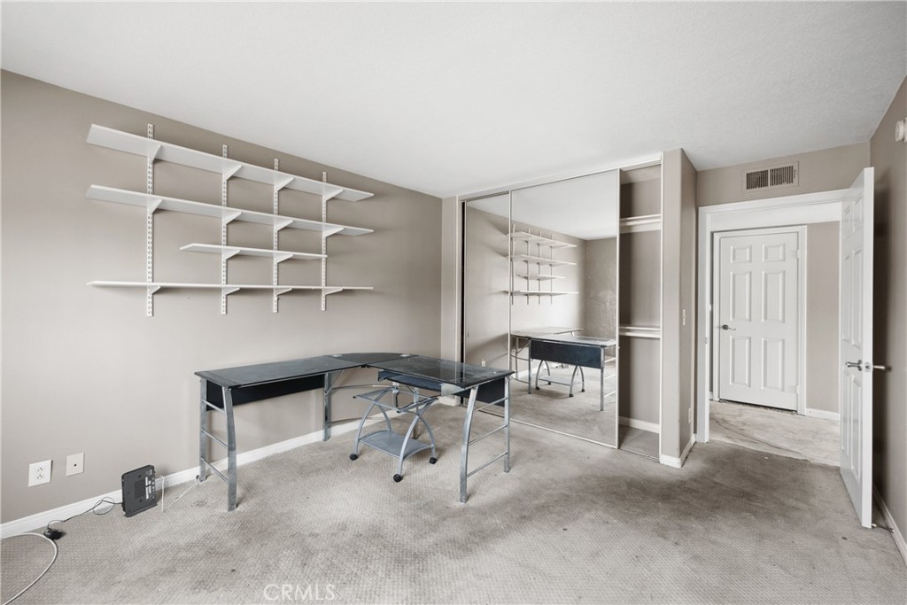 2222 S Mesa Street 8