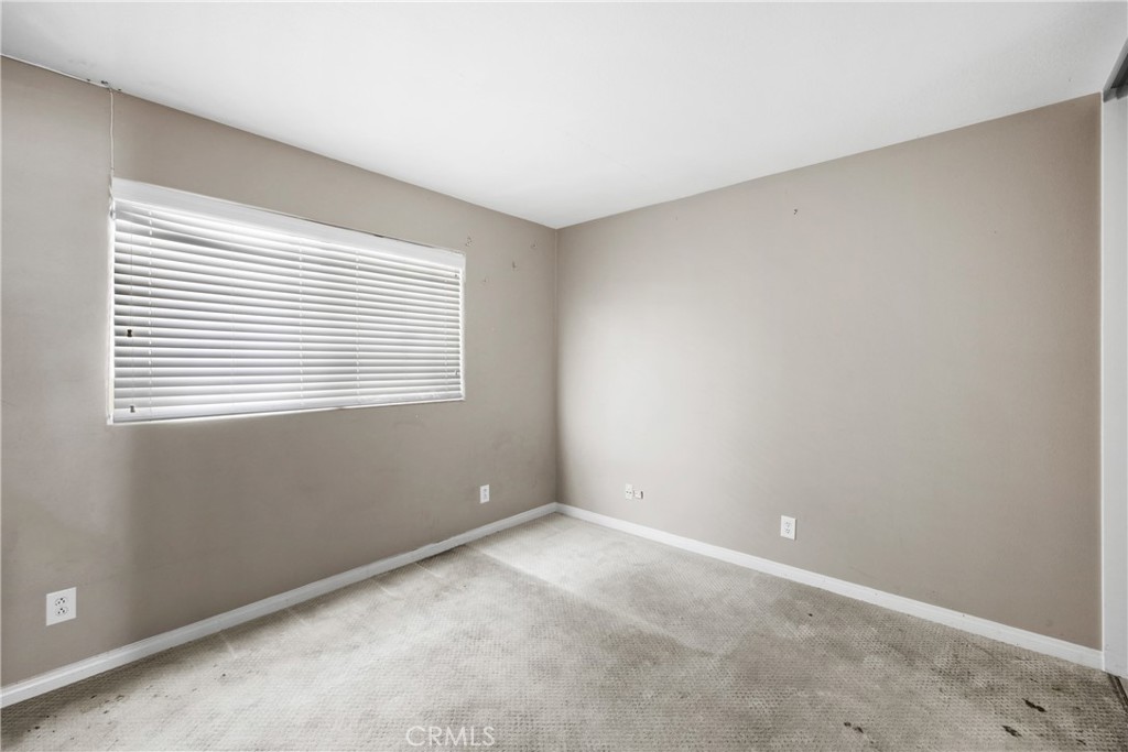 2222 S Mesa Street 8