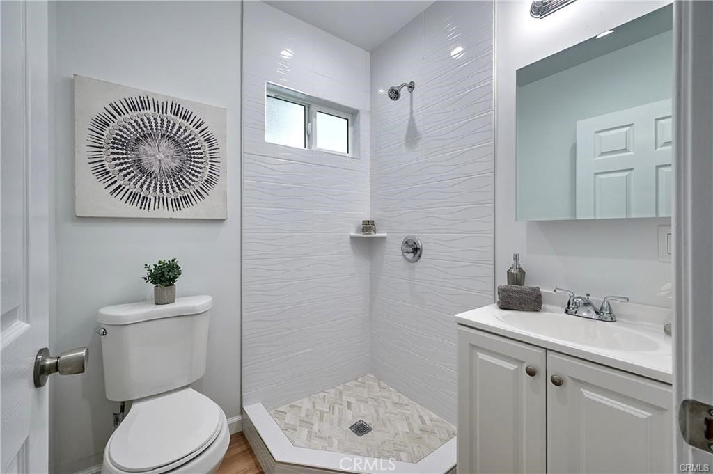 2921 S Pacific Avenue