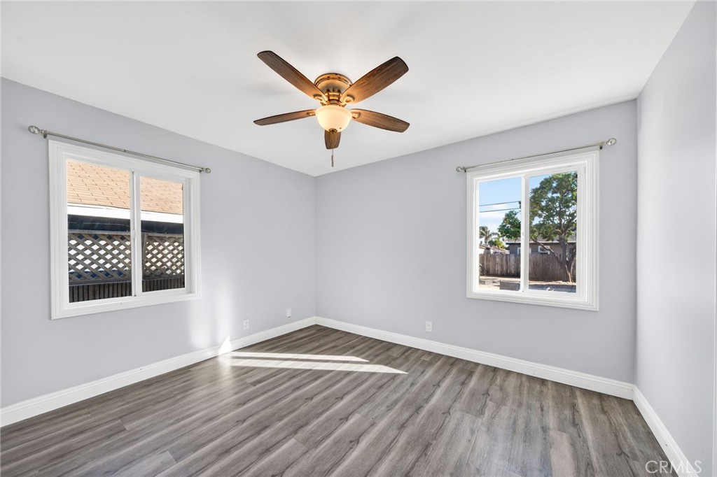 1520 E Sandison Street