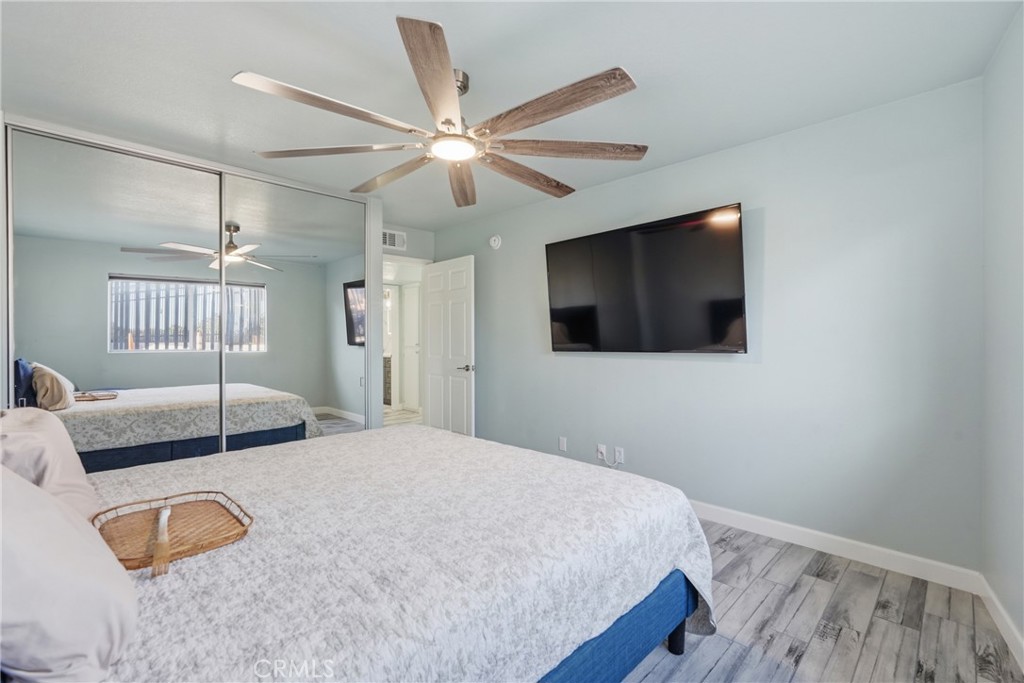 2222 S Mesa