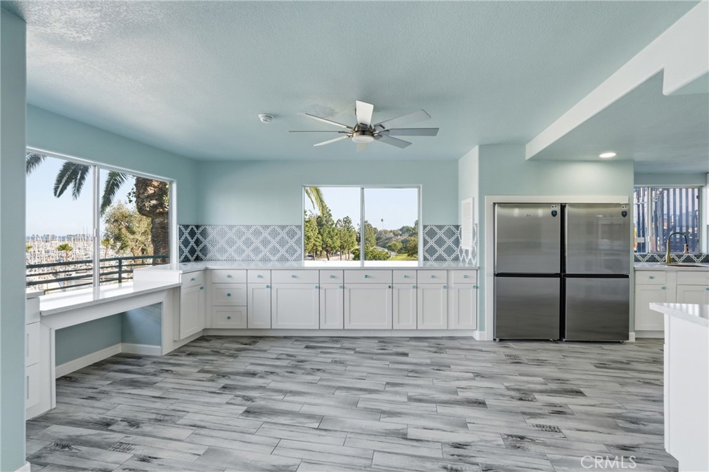 2222 S Mesa