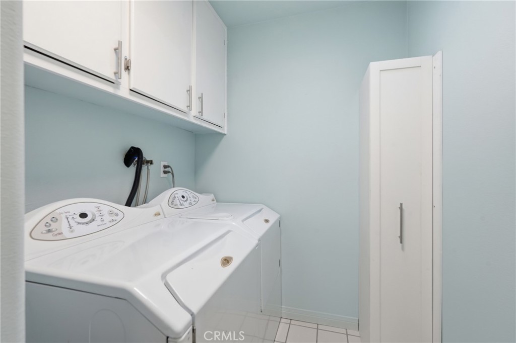 2222 S Mesa