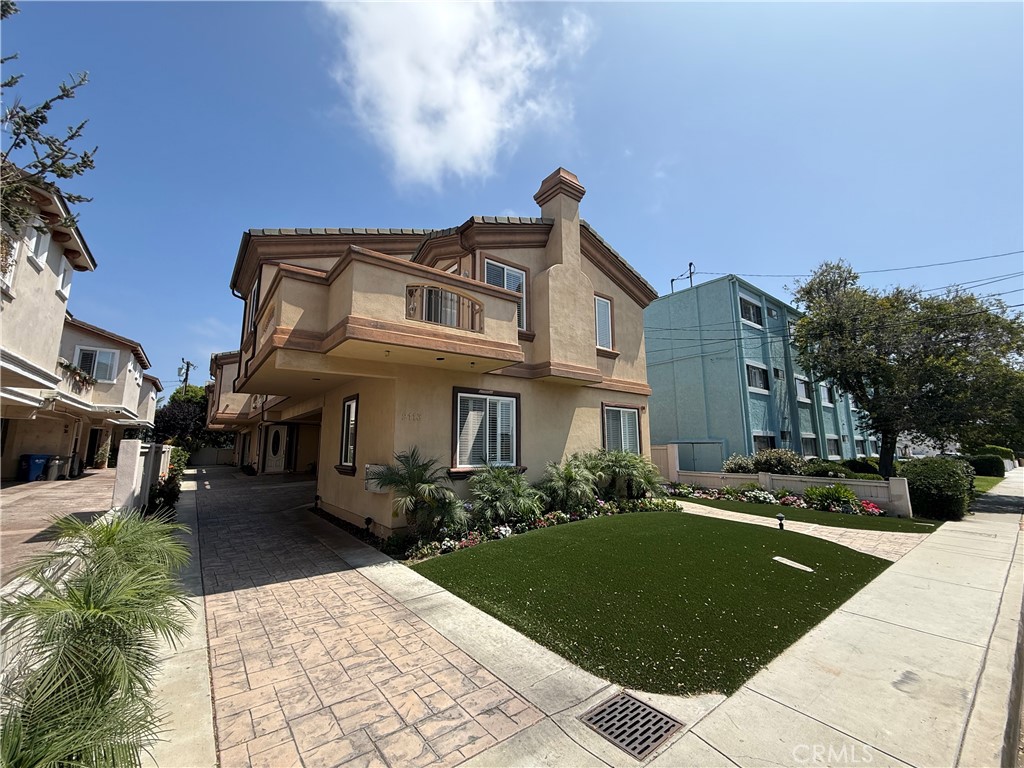 2113 Mathews A