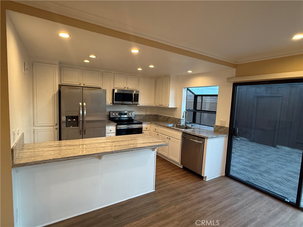 2074 Mount Shasta