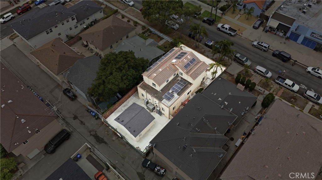 2316 S Alma