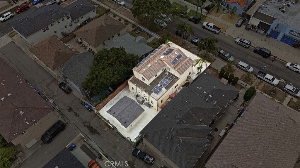 2316 S Alma