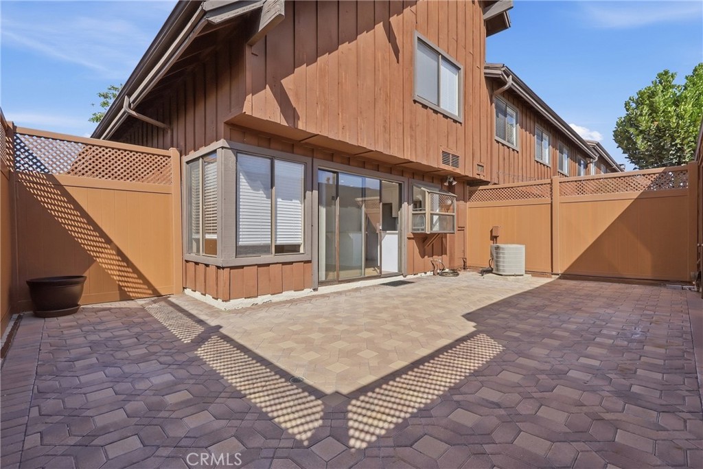 2074 Mount Shasta