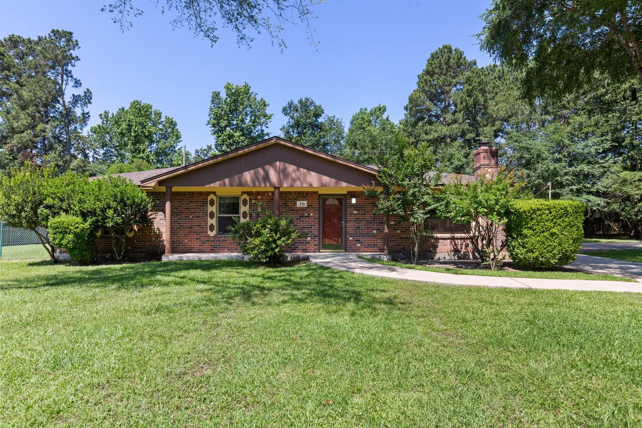 711 Weeping Willow Way