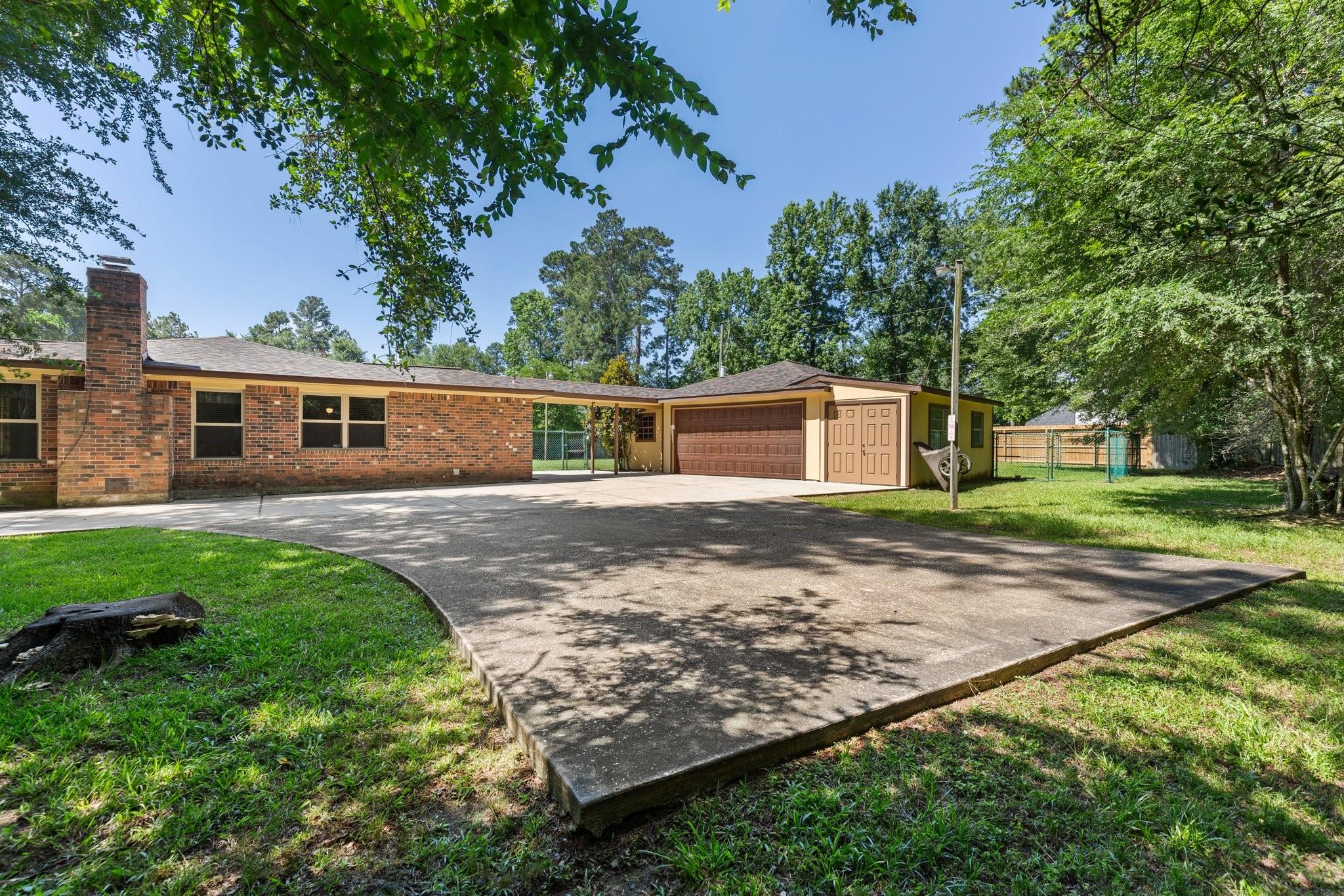 711 Weeping Willow Way