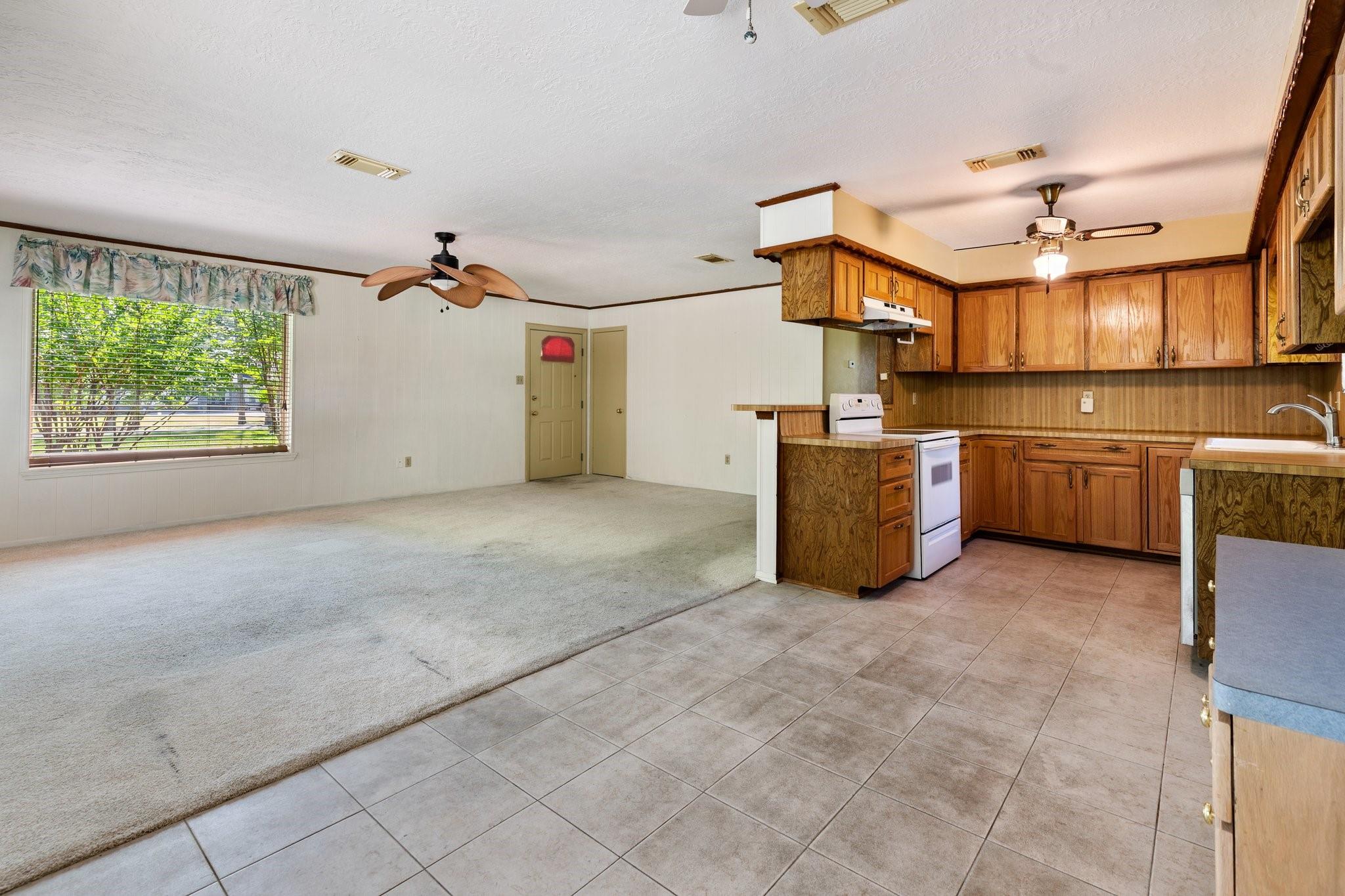 711 Weeping Willow Way