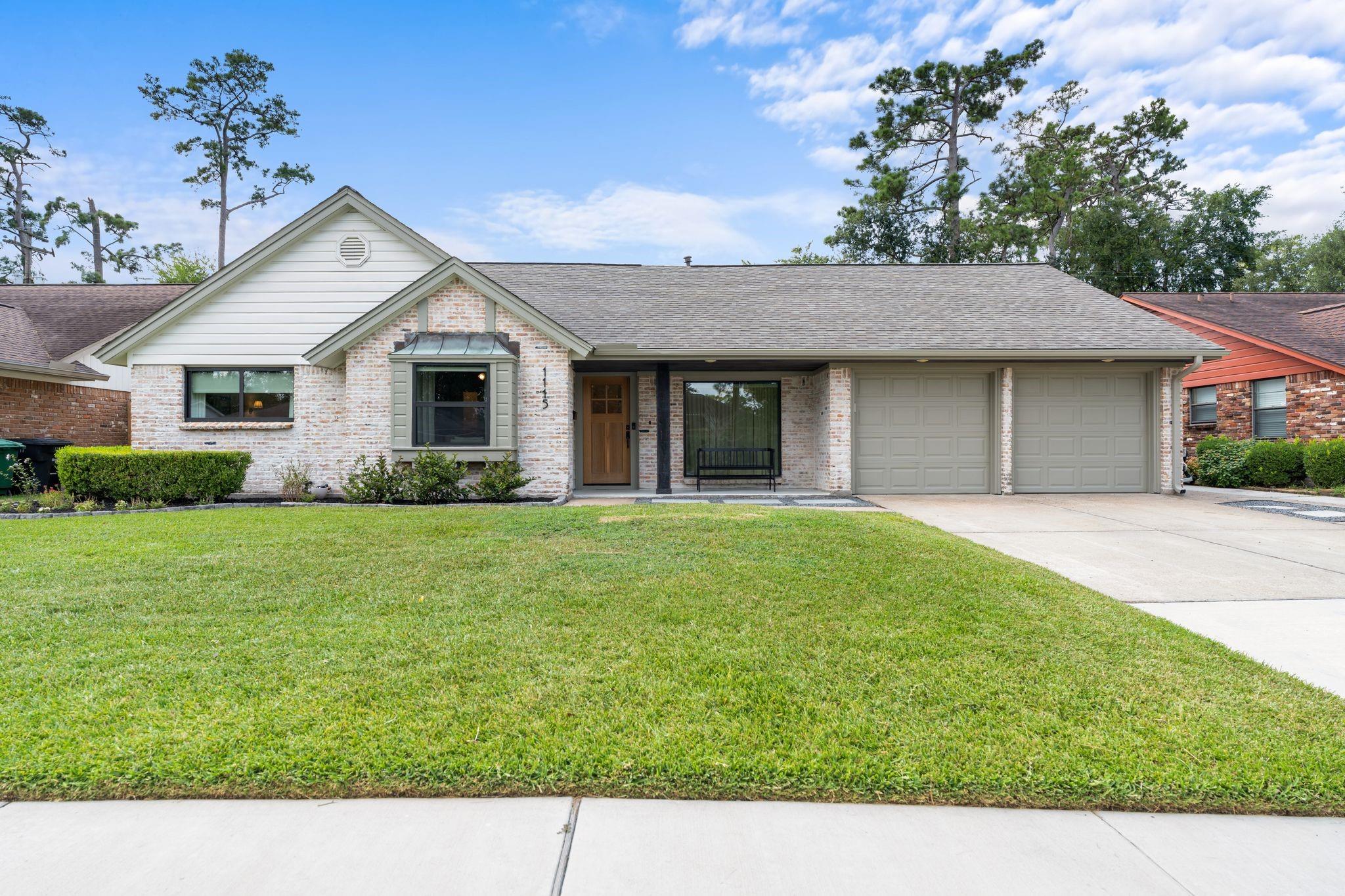 1115 Chamboard Lane