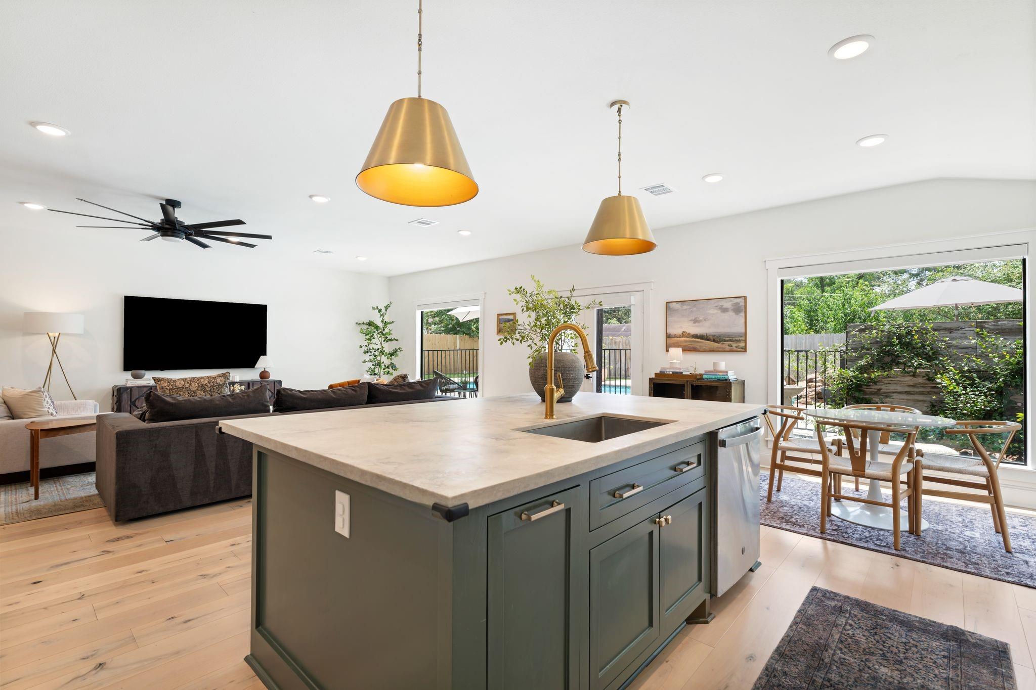 1115 Chamboard Lane