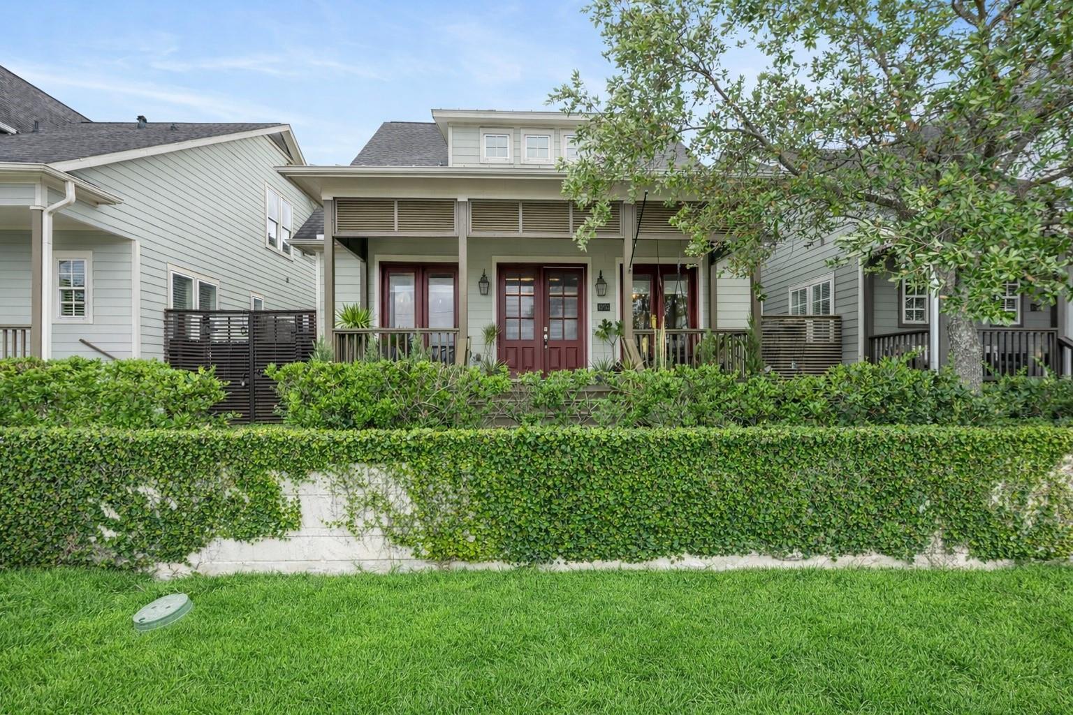 8710 Emnora Lane
