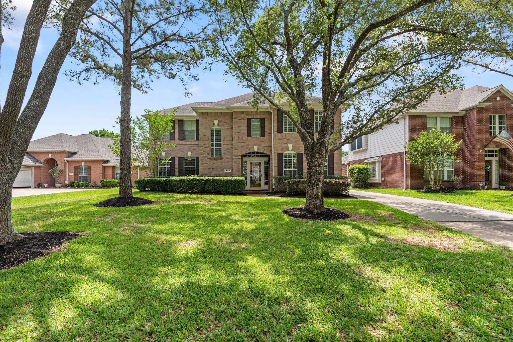 8419 Laurel Trace
