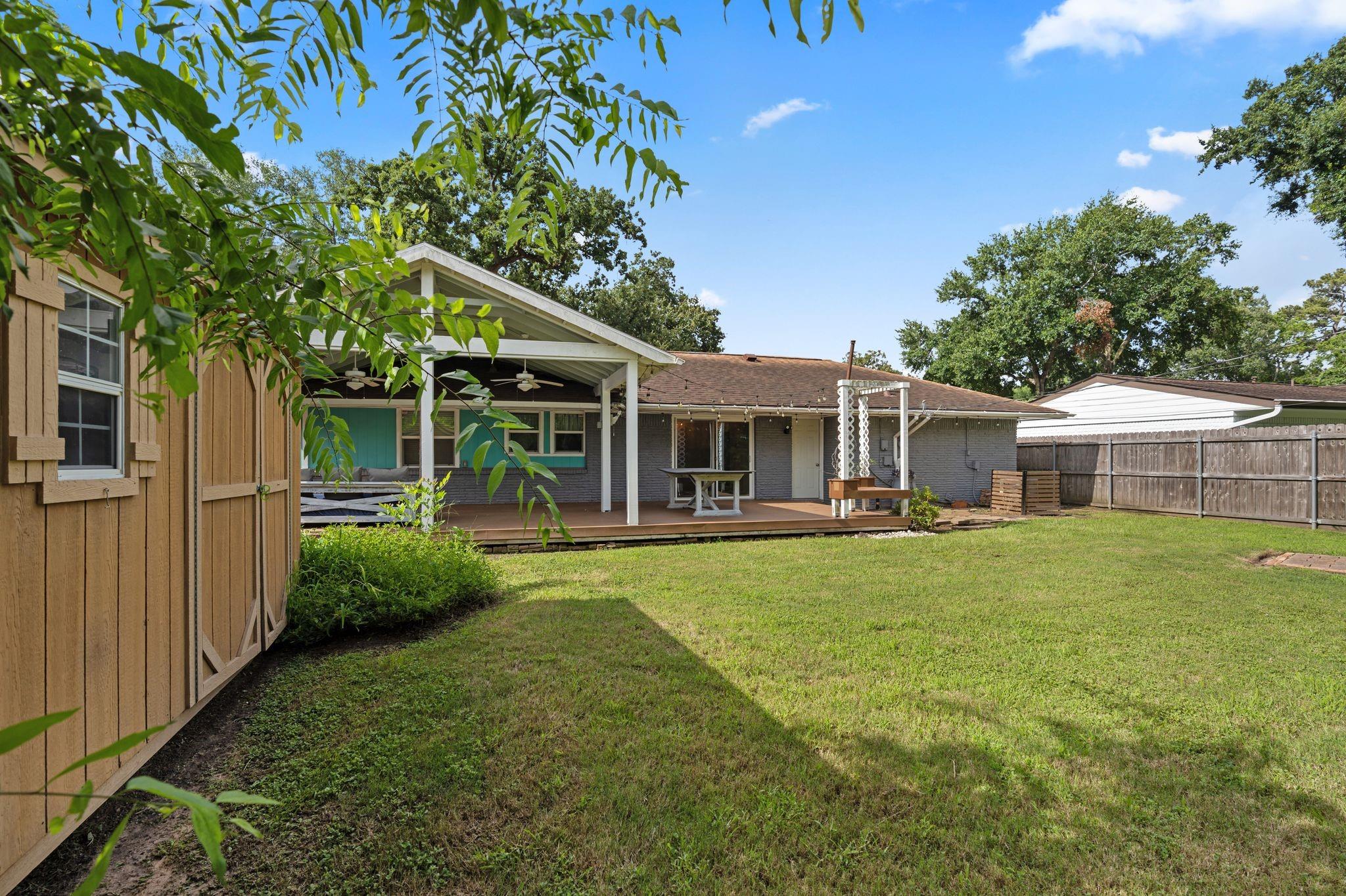 5110 Hialeah Drive